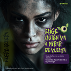 Modelo caracterizado con los pupilentes de fantasía Negro Esclera