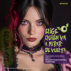 Modelo caracterizado con los pupilentes de fantasía Rosa Vampiro